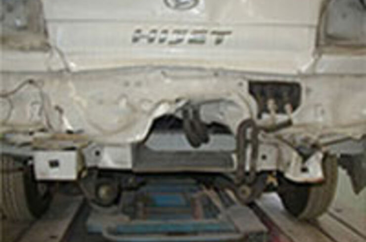 内部の破損状況確認